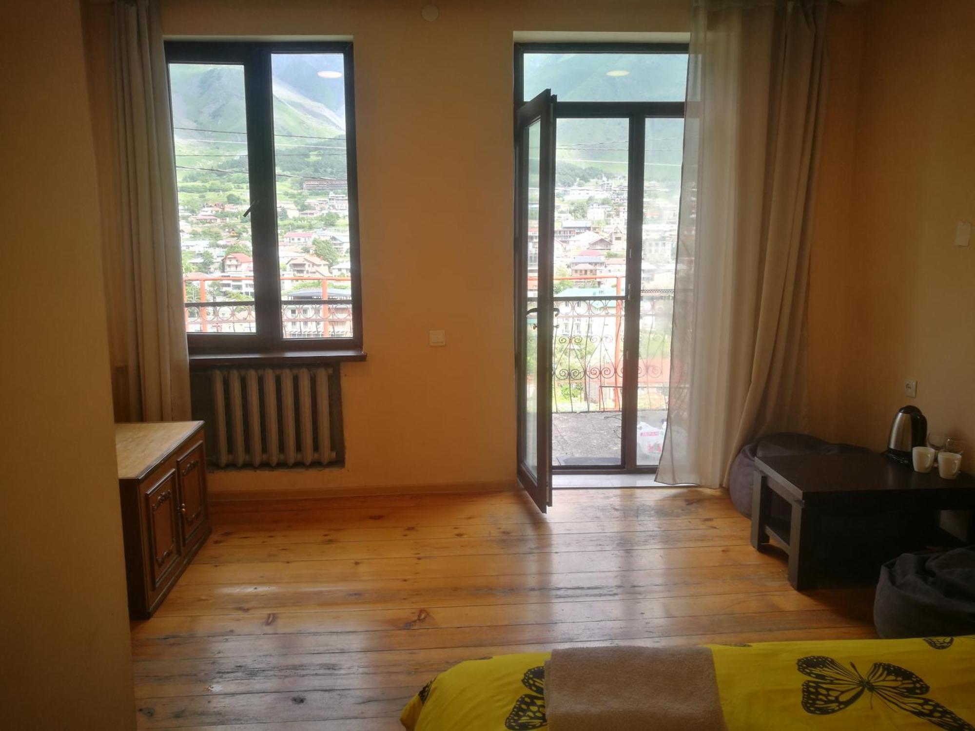 Belas Guesthouse كازباجي المظهر الخارجي الصورة