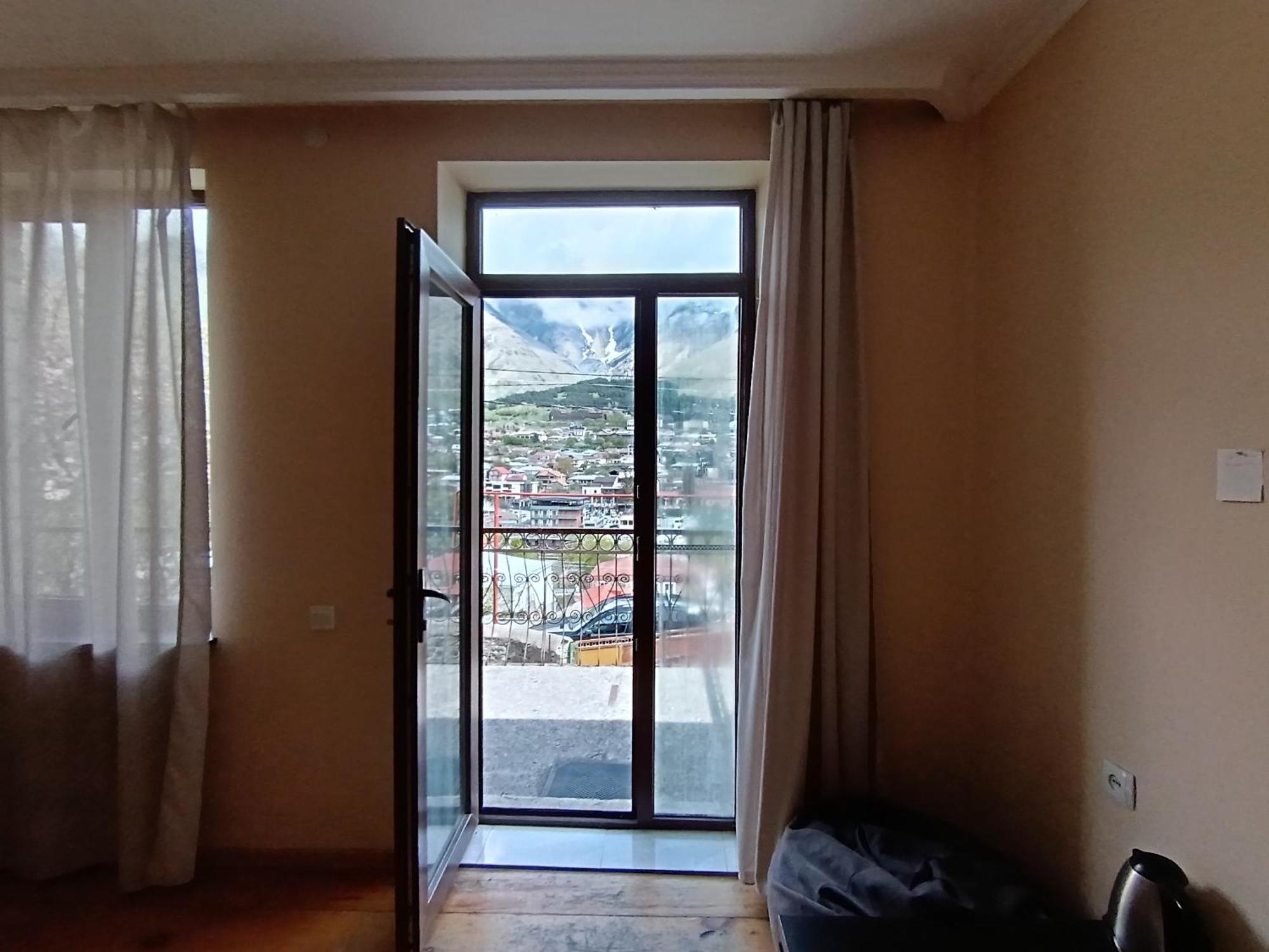 Belas Guesthouse كازباجي المظهر الخارجي الصورة